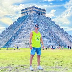 Meet your Posher, Rodrigo